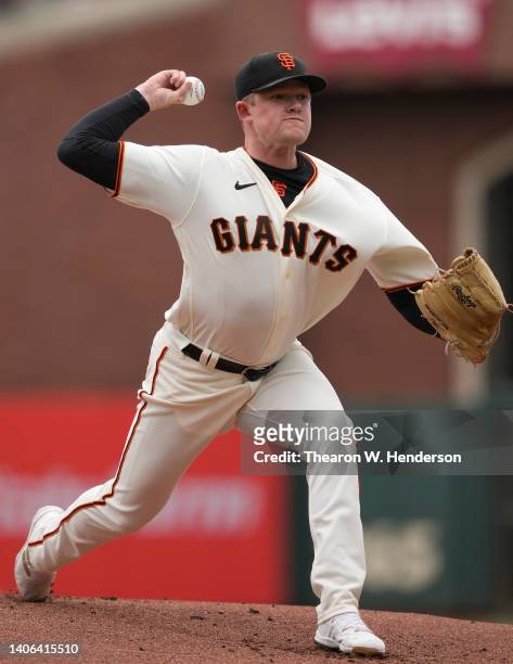 Logan Webb of the San Francisco Giants pitches against the Chicago White Sox in the top of the first inning at Oracle Park on July 02, 2022 in San...
