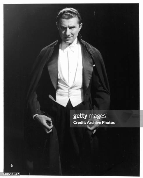 Bela Lugosi as Count Dracula in a scene from the film 'Dracula', 1931.