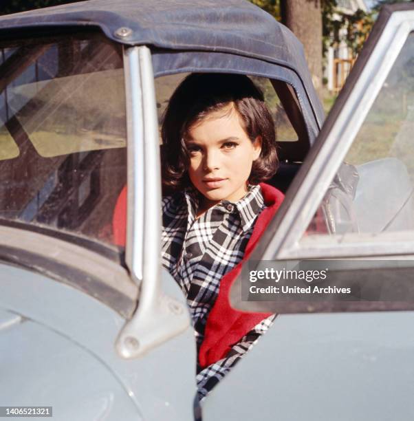 Uschi Glas, deutsche Schauspielerin, Deutschland Mitte 1960er Jahre.