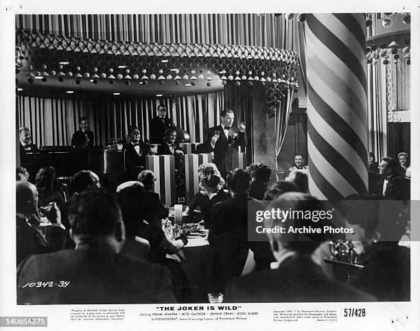 PRESIDENT RONALD REAGAN, JOHN WAYNE, MARTIN & FRANK SINATRA 8X10 FRAMED PHOTO PRESIDENT RONALD REAGAN, JOHN WAYNE, MARTIN & FRANK SINATRA 8X10 FRAMED PHOTO