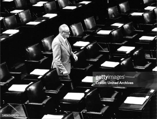 Deutschen Bundestages Photos and Premium High Res Pictures - Getty Images