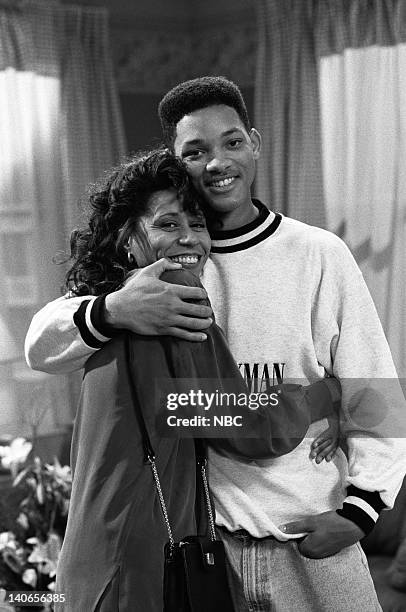 The Baby Comes Out" Episode 20 -- Pictured: Vernee Watson-Johnson as Viola 'Vy' Smith, Will Smith as William 'Will' Smith -- Photo by: Ron Tom/NBCU...