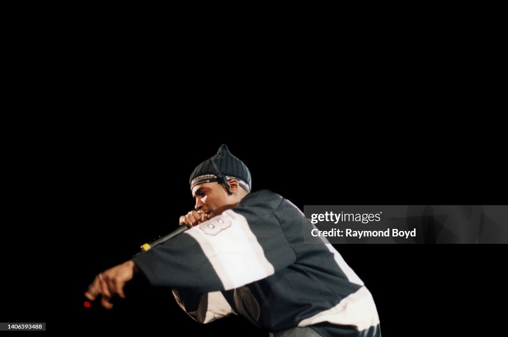 Drag Rappter Rapper Drag-On performs at the Allstate Arena in Rosemont, Illinois ...