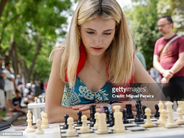 4,003 Star Chess Stock Photos, High-Res Pictures, and Images - Getty Images