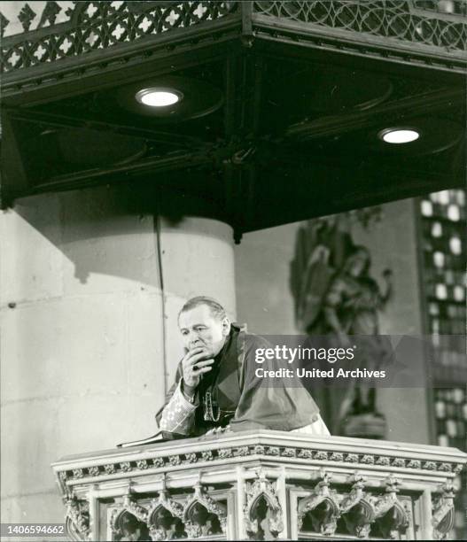 Bischof Galen hält in der Lambertikirche zu Münster eine Predigt. Das Gotteshaus ist überfüllt. Galen ist außer sich, denn am Vortage hat die Gestapo...