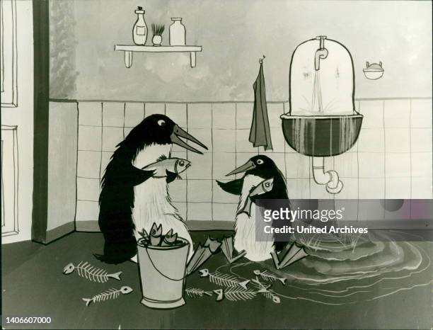 Herr Fröhlich und Tochter Chathrinchen haben sich in Pinguine verwandelt. Weil diese Tiere gern im Wasser pantschen, hat Frau Fröhlich ihre Beiden im...