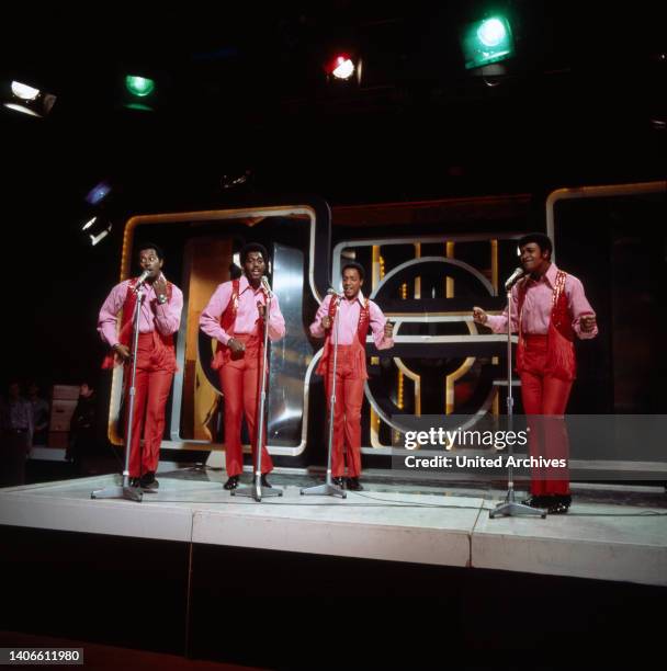 The Four Tops, afro-amerikanische Soul Band mit den Sängern: Levi Stubbs, Renaldo Benson, Abdul Fakir, Lawrence Peyton, bei einem Auftritt, circa...