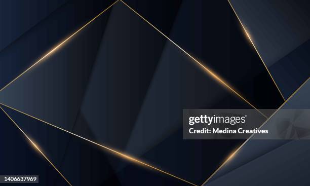illustrazioni stock, clip art, cartoni animati e icone di tendenza di sfondo nero sfumato astratto con linea dorata di lusso - esclusivo