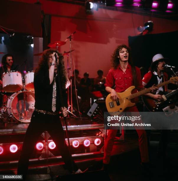 Whitesnake, britische Hard Rock, Heavy Metal Band mit Sänger David Coverdale, den Gitarristen Micky Moody, Bernie Marsden, Schlagzeuger Dave Dowle,...