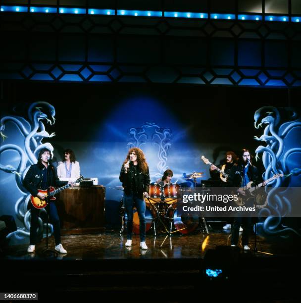 Band Mit's 176 David Coverdale 1980 Stock Photos, High-Res Pictures, and Images ...