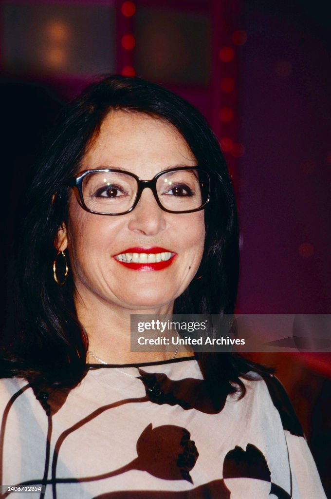 Nana Mouskouri