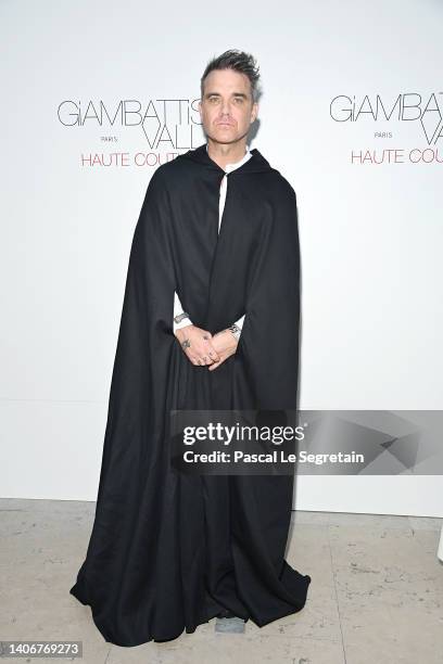 Robbie Williams attends the Giambattista Valli Haute Couture Fall Winter 2022 2023 show as part of Paris Fashion Week on July 04, 2022 in Paris,...