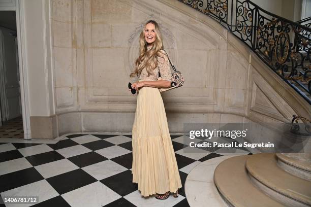 Elle Macpherson attends the Christian Dior Haute Couture Fall Winter 2022 2023 show as part of Paris Fashion Week on July 04, 2022 in Paris, France.