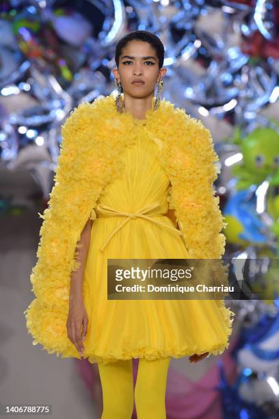 Model walks the runway during the Giambattista Valli Haute Couture Fall Winter 2022 2023 show as part of Paris Fashion Week on July 04, 2022 in...