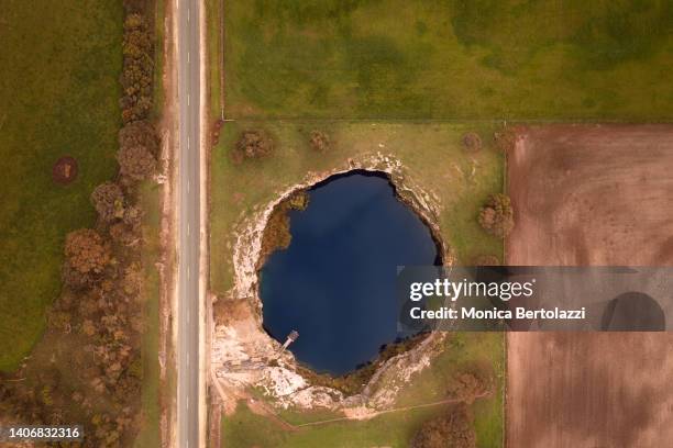 the little blue lake - minirock stock pictures, royalty-free photos & images