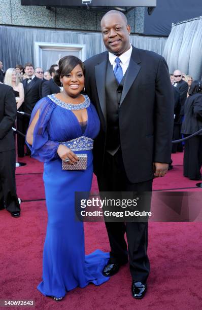 Actress Sherri Shepherd and Lamar Sally arrive at the 84th Annual Academy Awards at Hollywood & Highland Center on February 26, 2012 in Hollywood,...