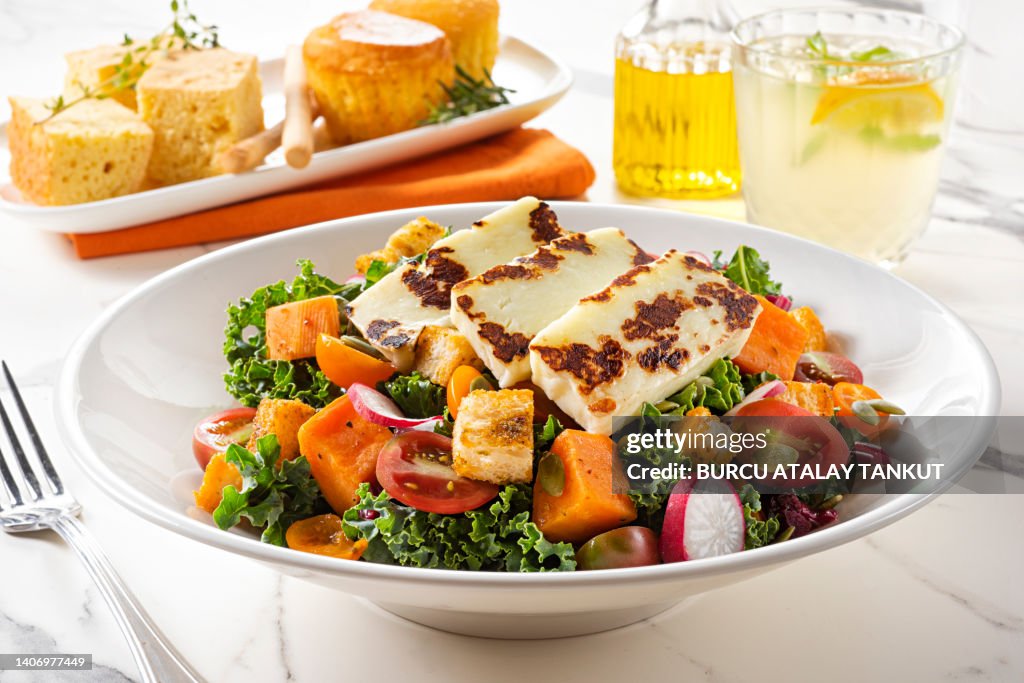 Kale Salad with Halloumi Cheese