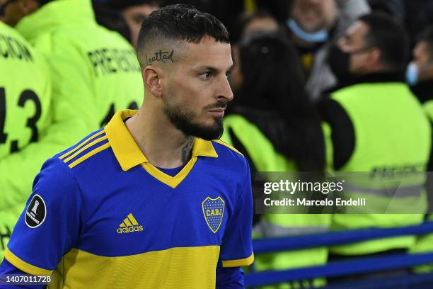 Dario Benedetto of Boca Juniors enters to the field before a Copa Libertadores round of sixteen second leg match between Boca Juniors and Corinthians...