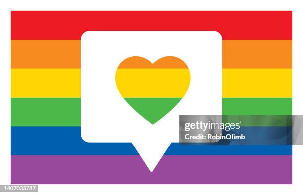 regenbogenfahne mit weißem sprechblasenherz - rainbow flag stock-grafiken, -clipart, -cartoons und -symbole