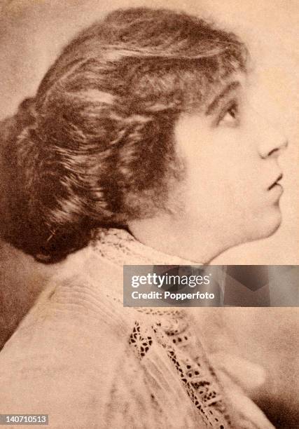 Edith Storey Edith Storey Photos and Premium High Res Pictures - Getty Images