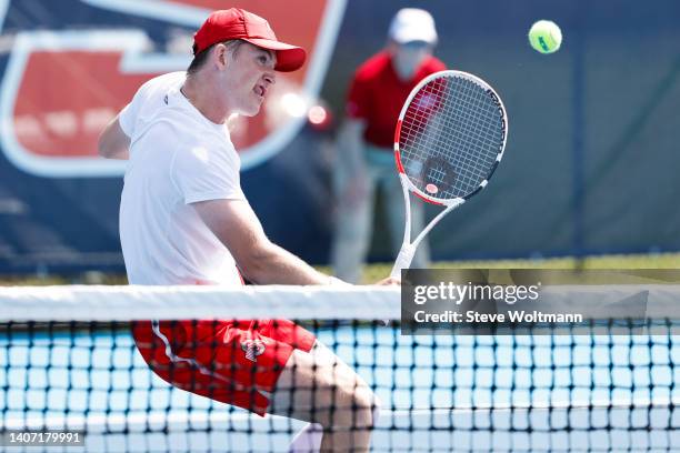 Robert Cash of the Ohio State Buckeyes returns during the Division I Men’s and Women’s Singles and Doubles Tennis Championship held at the Khan...