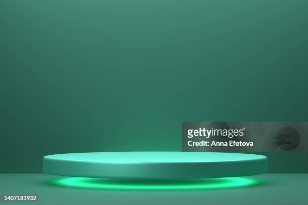 green levitating podium on pastel background with circle white lightening - bouwplatform stockfoto's en -beelden