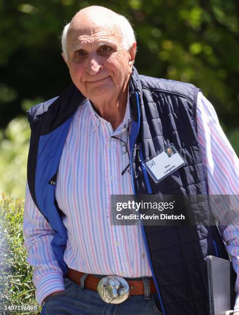 Financier and businessman Ken Langone walks from lunch during the Allen & Company Sun Valley Conference on July 06, 2022 in Sun Valley, Idaho. The...