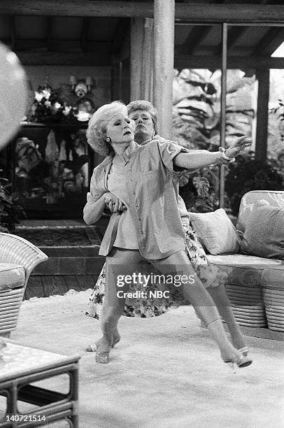 Foreign Exchange" Episode 24 -- Pictured: Betty White as Rose Nylund, Rue McClanahan as Blanche Devereaux. Original air date: 6th May 1989. Photo by:...