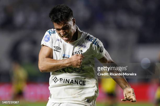 Marcos Leonardo of Santos celebrate after scoring the first goal of his team during a Copa CONMEBOL Sudamericana 2022 round of sixteen second leg...