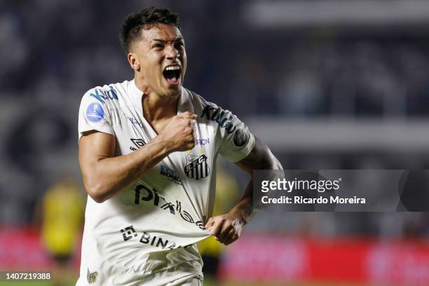 Marcos Leonardo of Santos celebrate after scoring the first goal of his team during a Copa CONMEBOL Sudamericana 2022 round of sixteen second leg...