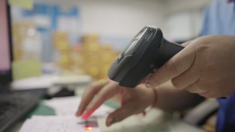 8,173 Bar Code Stock Videos, Footage, & 4K Video Clips - Getty Images | Barcode vector, Qr code, Barcode icon