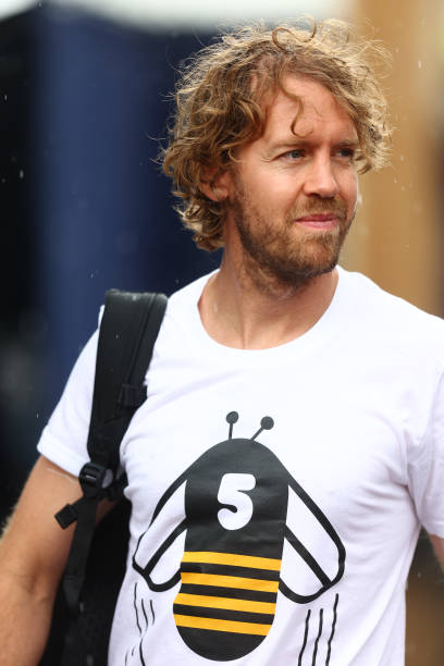 Sebastian Vettel wearing a "Save the bees" shirt