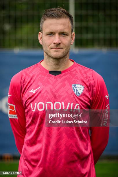 Goalkeeper Michael Esser of VfL Bochum 1848 poses during the team presentation at training ground of Vonovia Ruhrstadion on July 07, 2022 in Bochum,...