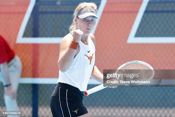 Peyton Stearns of the Texas Longhorns reacts during the Division I Men’s and Women’s Singles and Doubles Tennis Championship held at the Khan Outdoor...