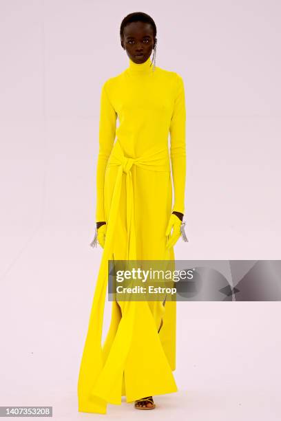 Model walks the runway during the Fendi Couture Haute Couture Fall Winter 2022 2023 show as part of Paris Fashion Week on July 7, 2022 in Paris,...