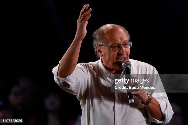Former Sao Paulo Governor and Lula Da Silva's running mate Geraldo Alckmin speaks to supporters during a campaign rally at Cinelandia area on July...