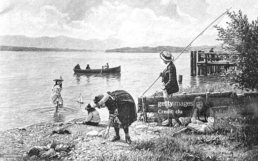 Starnberger See, children playing