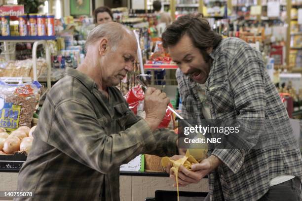 Episode 23 -- Pictured: Geoffrey Lewis as Gwen's Dad, Jason Lee as Earl Hickey -- Photo by: Hopper Stone/NBC/NBCU Photo Bank