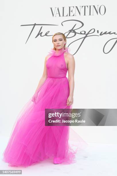 Florence Pugh is seen arriving at the Valentino Haute Couture Fall/Winter 22/23 fashion show on July 08, 2022 in Rome, Italy.