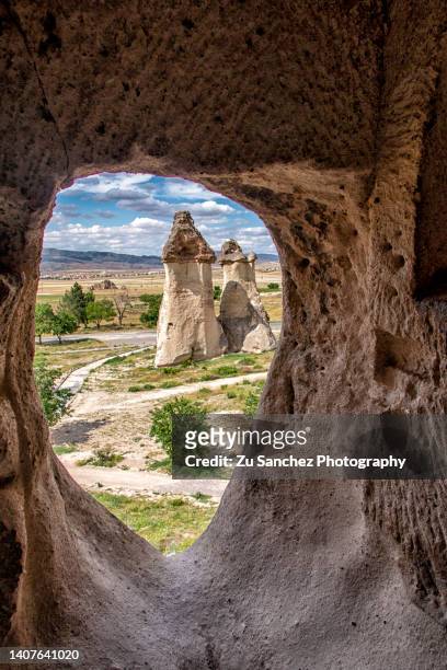 fairy chimneys - cappadocia stock pictures, royalty-free photos & images