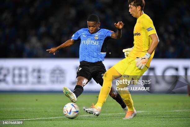 Of Kawasaki Frontale in action during the J.LEAGUE Meiji Yasuda J1 21st Sec. Match between Kawasaki Frontale and Gamba Osaka at Kawasaki Todoroki...