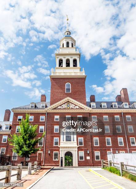 lowell house - harvard university - cambridge massachusetts - cupola stock pictures, royalty-free photos & images