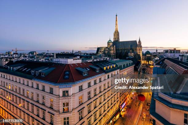 vienna skyline at dusk, austria - wein stock pictures, royalty-free photos & images