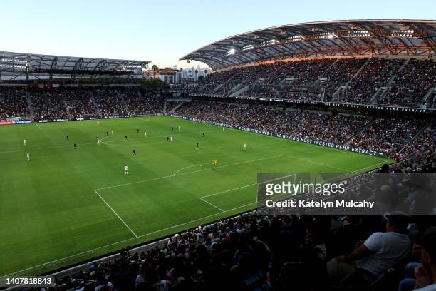 General view of the stadium during the first half of the game between Angel City FC and San Diego Wave FC at Banc of California Stadium on July 09,...