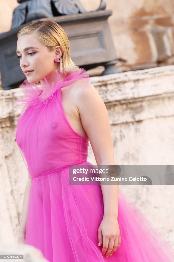 Valentino Haute Couture Fall/Winter 22/23 - Runway