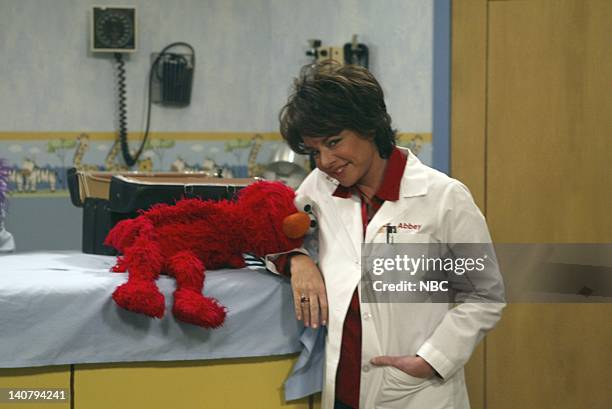 Eppur Si Muove" Episode 16 -- Aired -- Pictured: Elmo, Stockard Channing as Abbey Bartlet -- Photo by: Mitch Haddad/NBCU Photo Bank