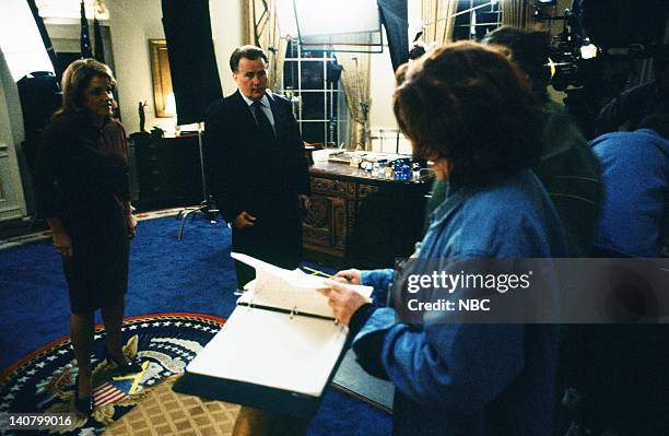 The White House Pro-Am" Episode 17 -- Air Date -- Pictured: Stockard Channing as Abbey Bartlet, Martin Sheen as President Josiah "Jed" Bartlet --...