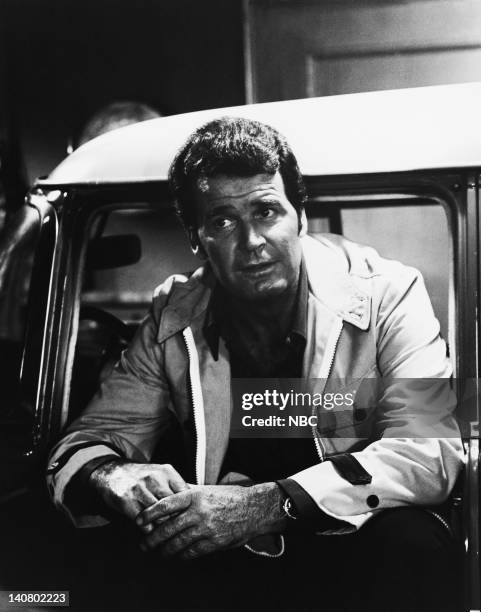 File:man James 358 The Rockford Files Stock Photos, High-Res Pictures, and Images ...