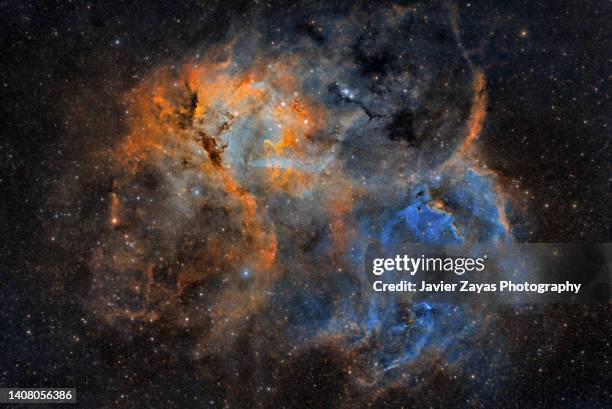 lion nebula (sh2-132) sho palette narrow band - textfreiraum stock-fotos und bilder