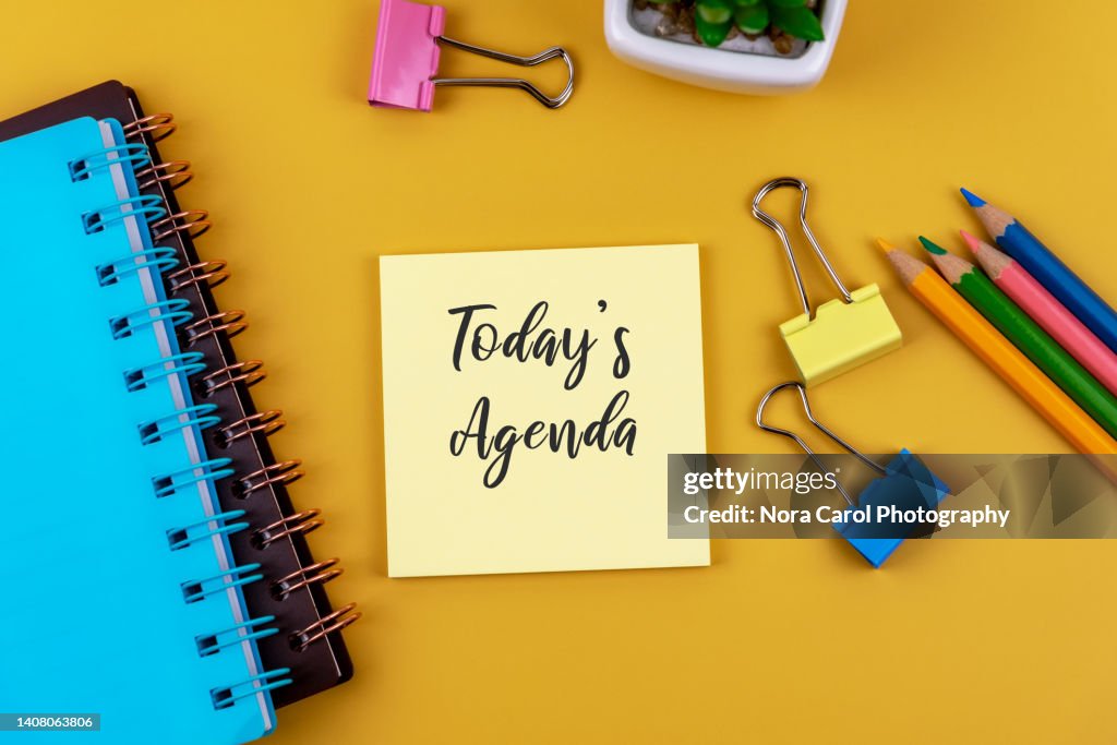 Today's Agenda Text on Adhesive Note